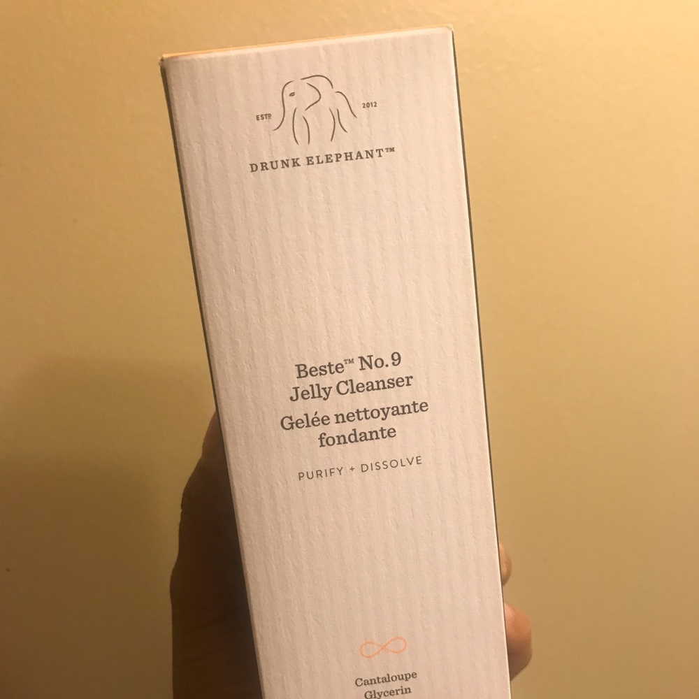 Drunk elephant jelly cleanser
